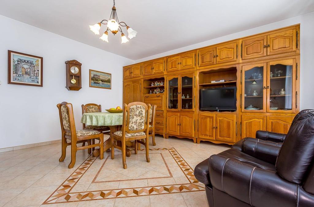 Apartments Orlic Medulin Exterior photo